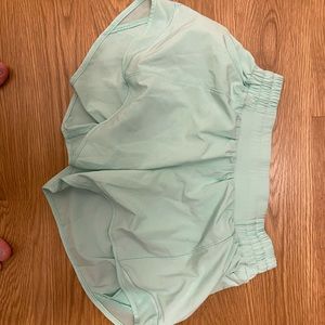lulu hotty hot 11 shorts 4 inch